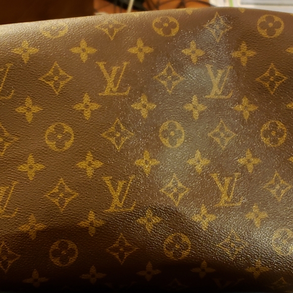 Louis Vuitton Montrogueil GM Monogram Bag